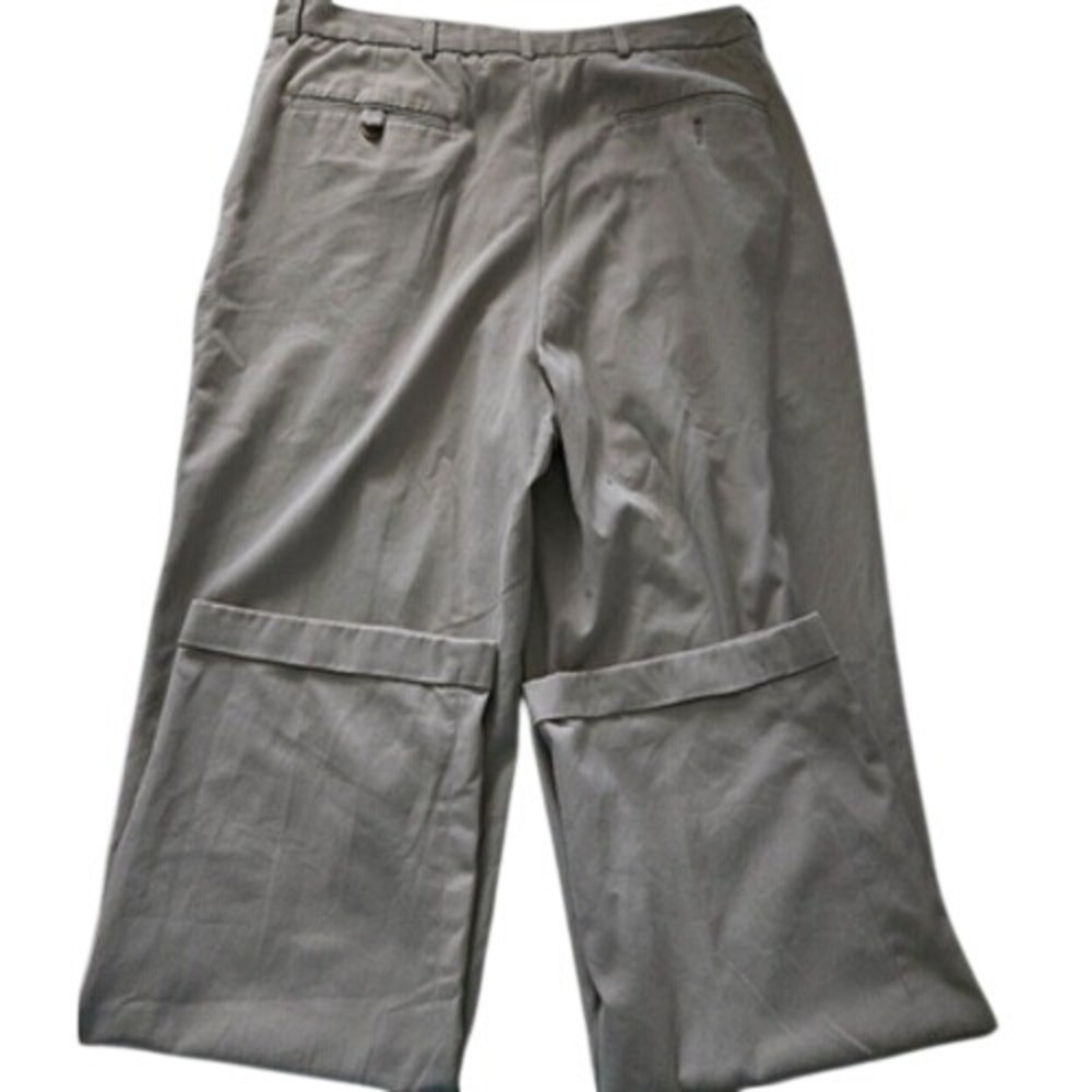 Haggar Men's Khaki Pleated Dress Pants Relaxed Fit 34x34 Cotton Polyester - Picture 2 of 9